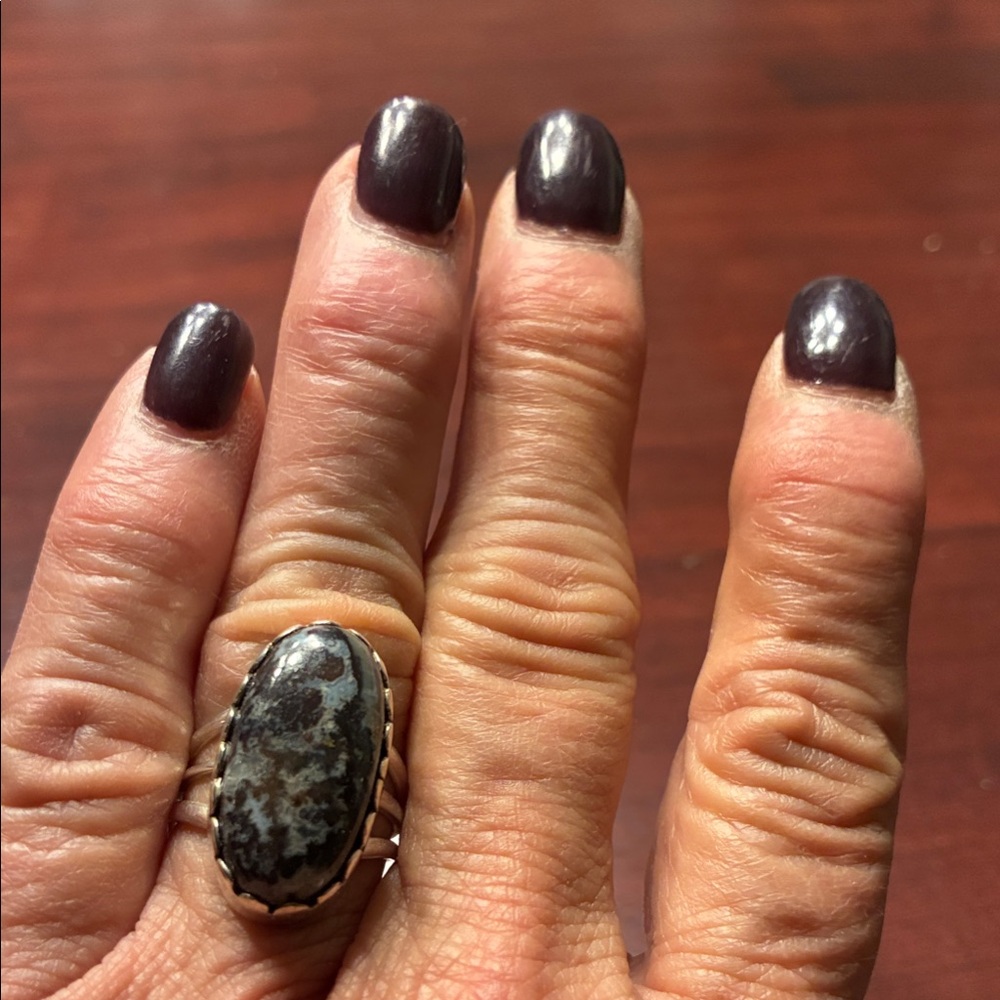 Elegant Black Stone Ring